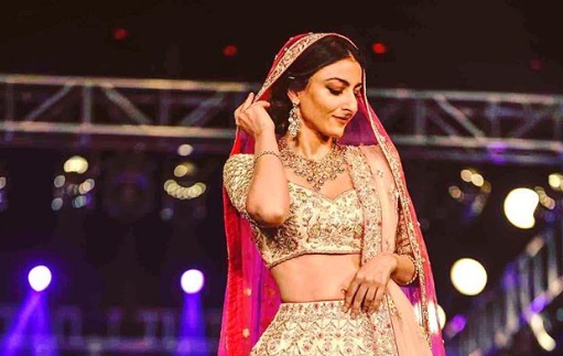 Soha Ali Khan Looks Lovely In A Magnificent Wedding Attire  Setting  Trends For Royal Wedding Ensembles
