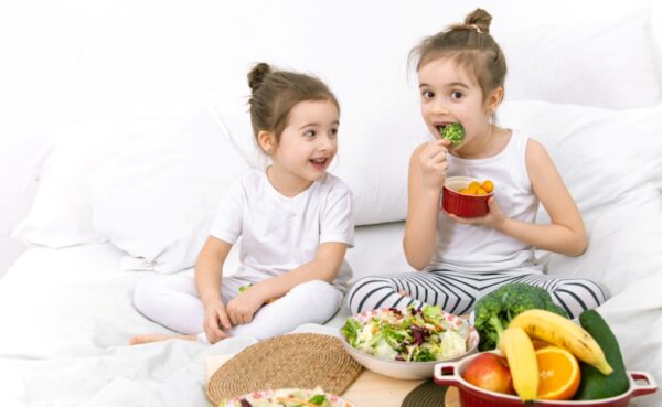 Promoting Healthy Eating Habits for Positive Behavioural Outcomes in Kids