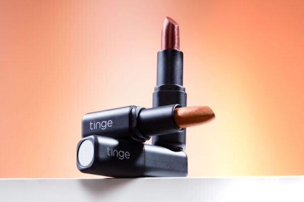 Tinge cosmetics lets you DIY your Lipstick Shade